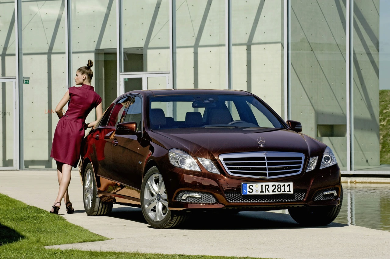 new-2010-mercedes-e-class-sedan_1